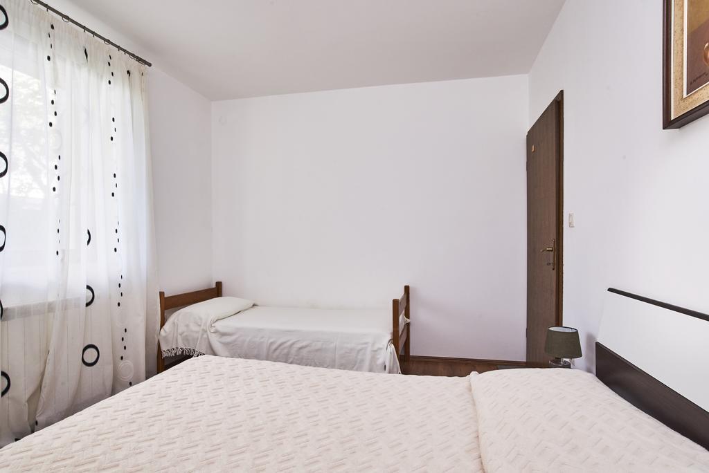 Lovely Roses Apartment Umag Exterior foto