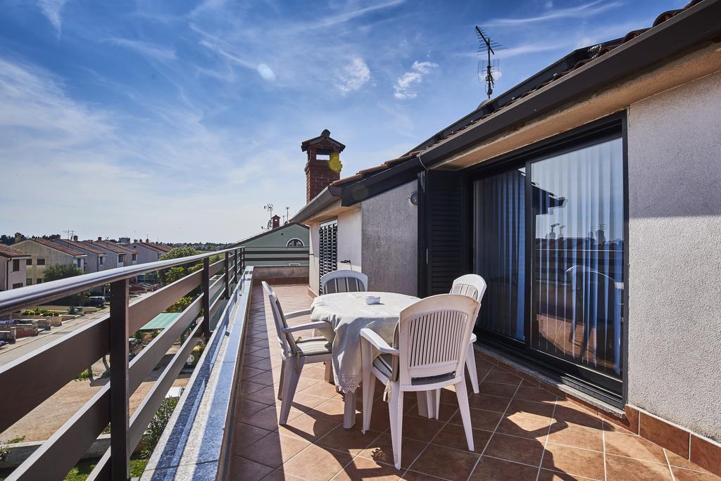 Lovely Roses Apartment Umag Exterior foto