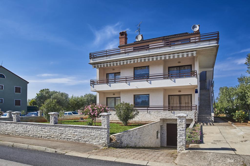 Lovely Roses Apartment Umag Exterior foto
